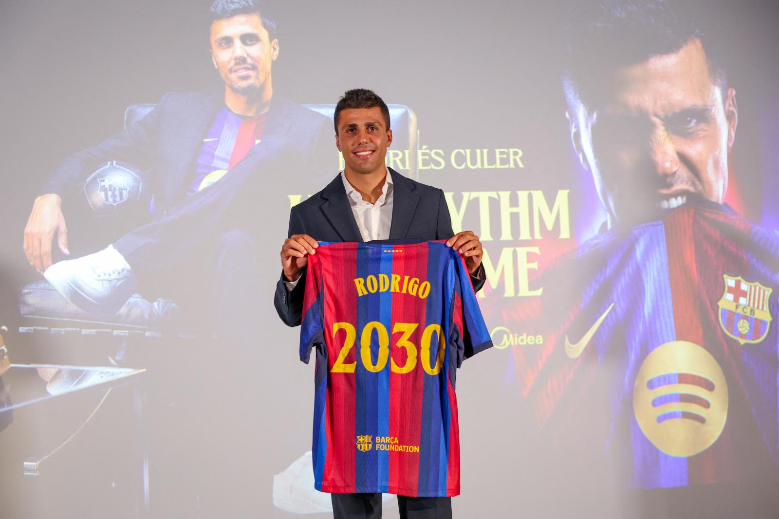 Kikosarazta a Real Madridot a futball-világbajnokság legjobbja, inkább a Barcelonát választotta