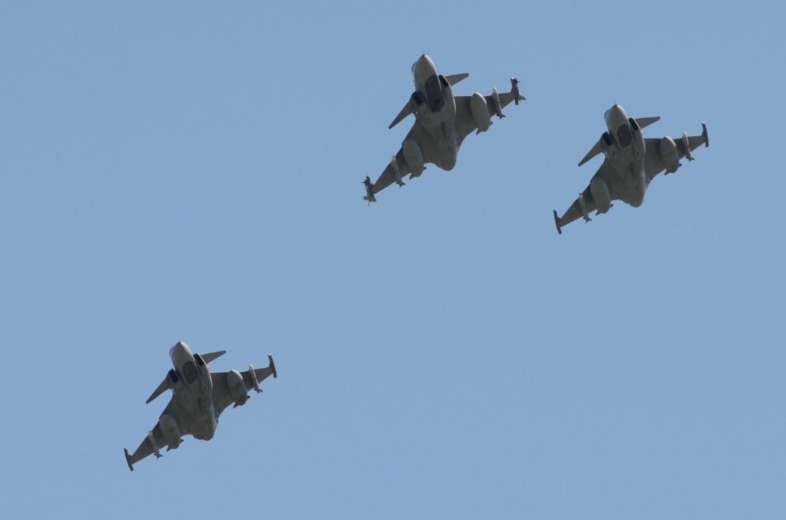 Francia kisrepülőgép miatt riasztották a magyar Gripeneket