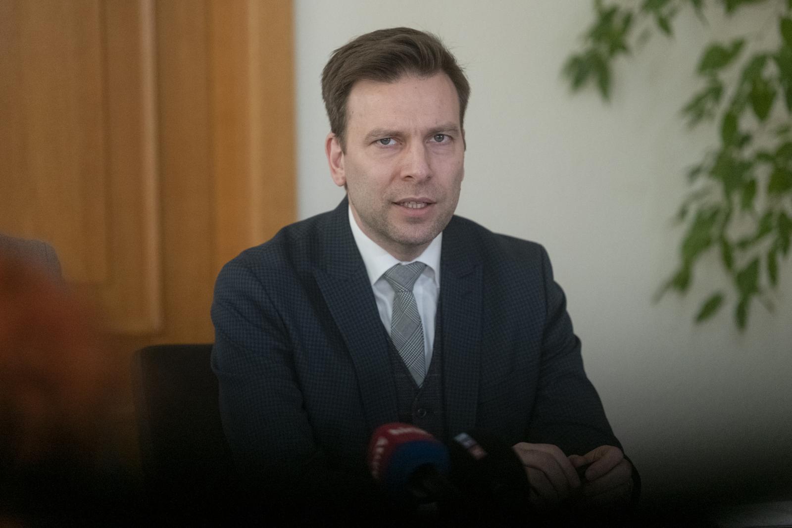 Álmos Péter MOK-elnök a szegedi kuratóriumi kinevezéséről: Hegedűs Zsolt nem ígérte, hogy közbenjár értem
