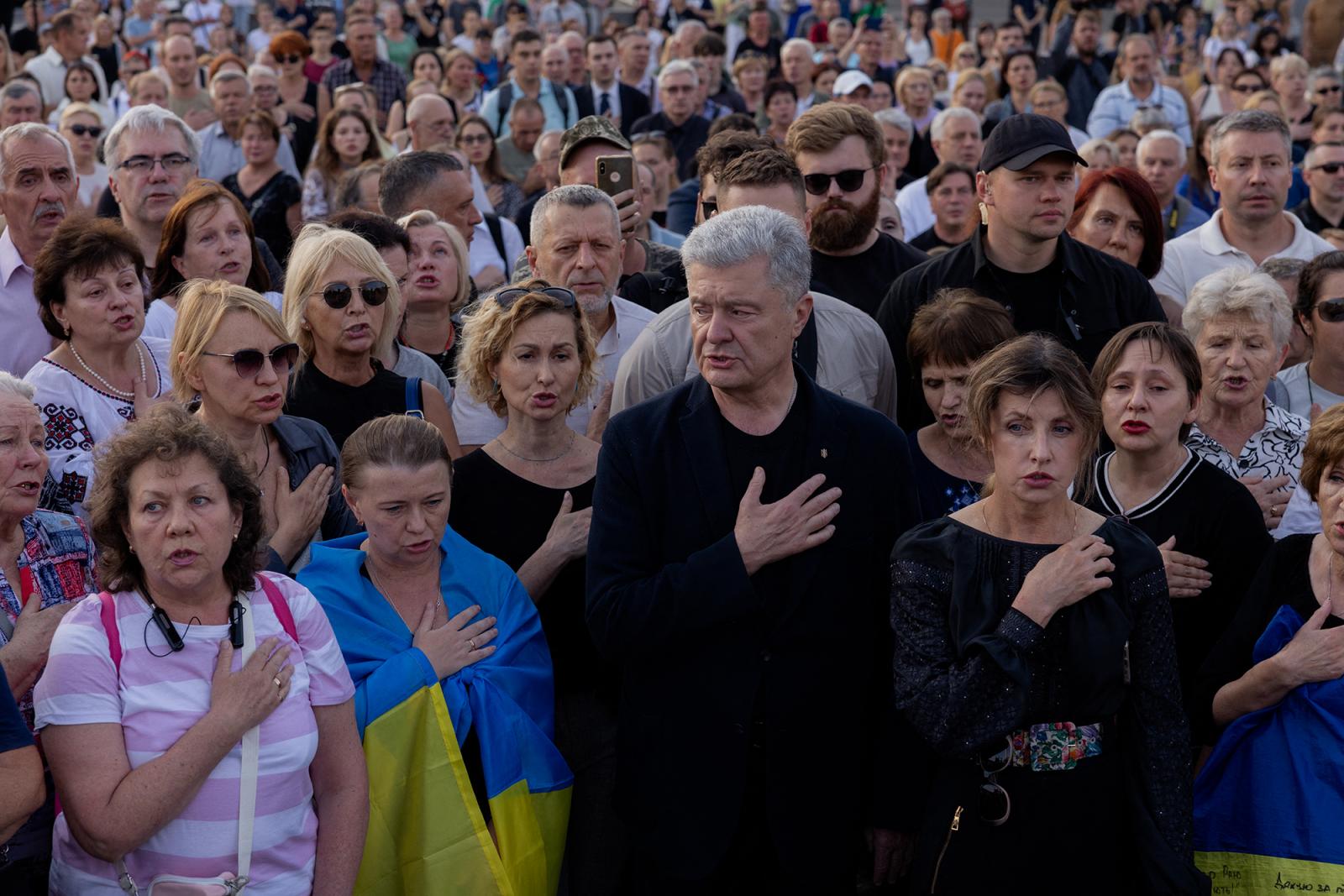 Koalíciót ajánl Volodimir Zelenszkijnek a volt ukrán elnök, hogy megmentsék Kijevet a pusztulástól