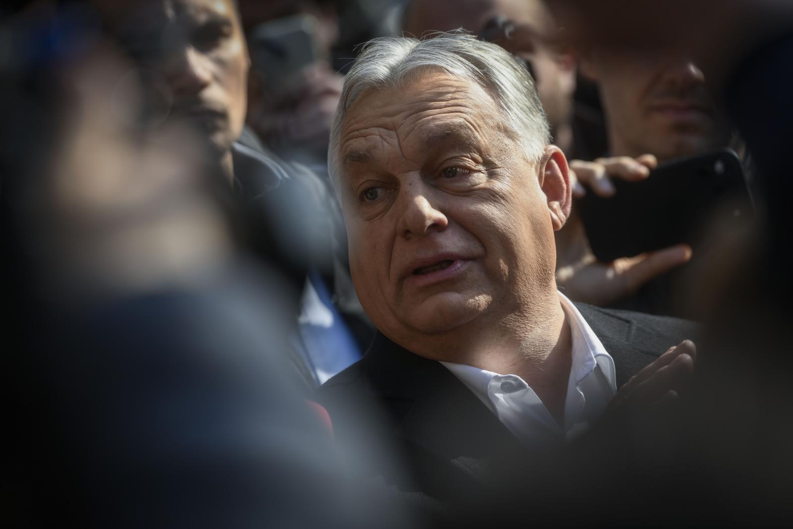 Orbán Viktor: az új kormány alatt a külföldiek járnak jól, a magyarok rosszul