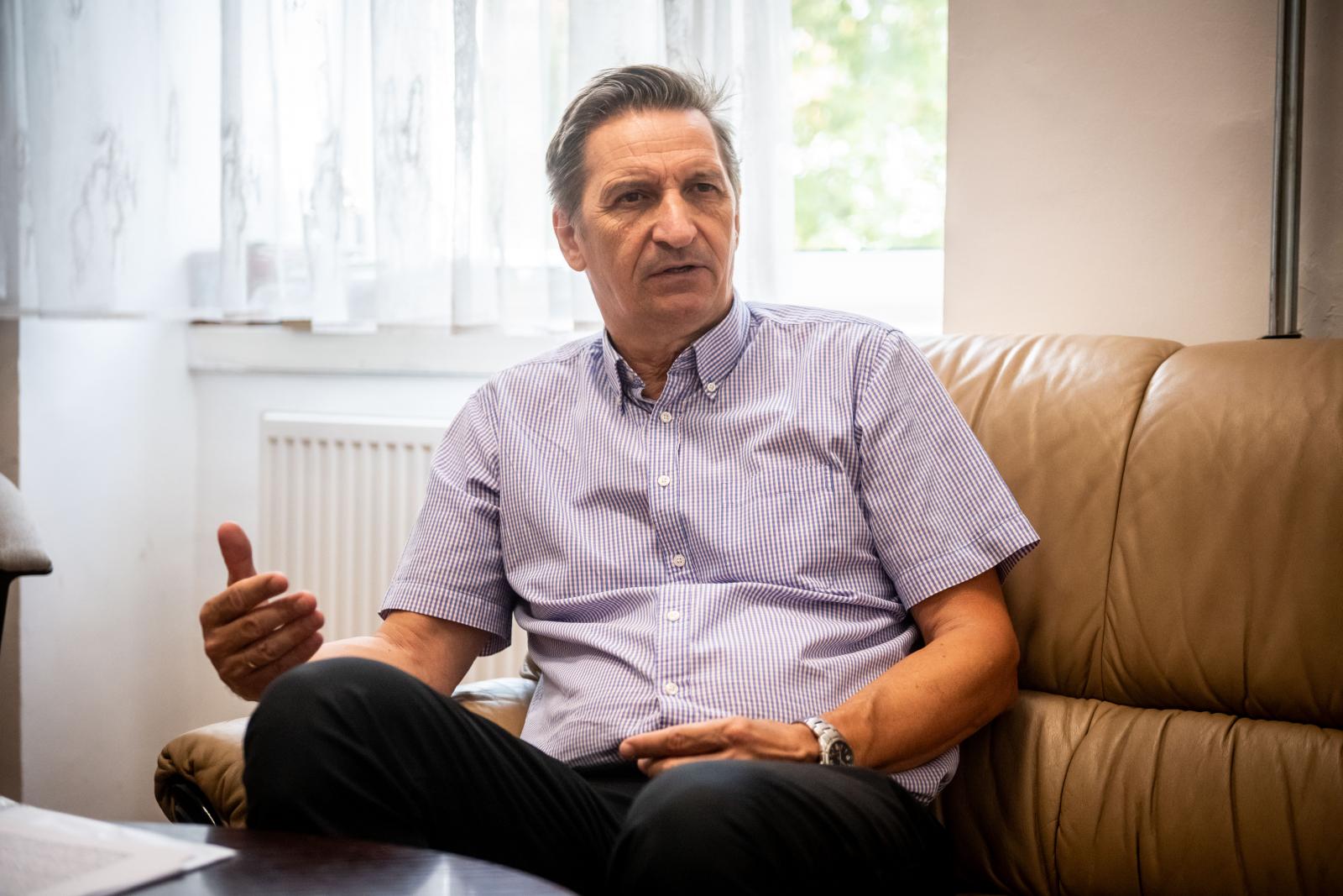 „A tankerület hozzáállásában érzünk változást, például már nem hívnak be politikusokat igazgatói értekezletekre”