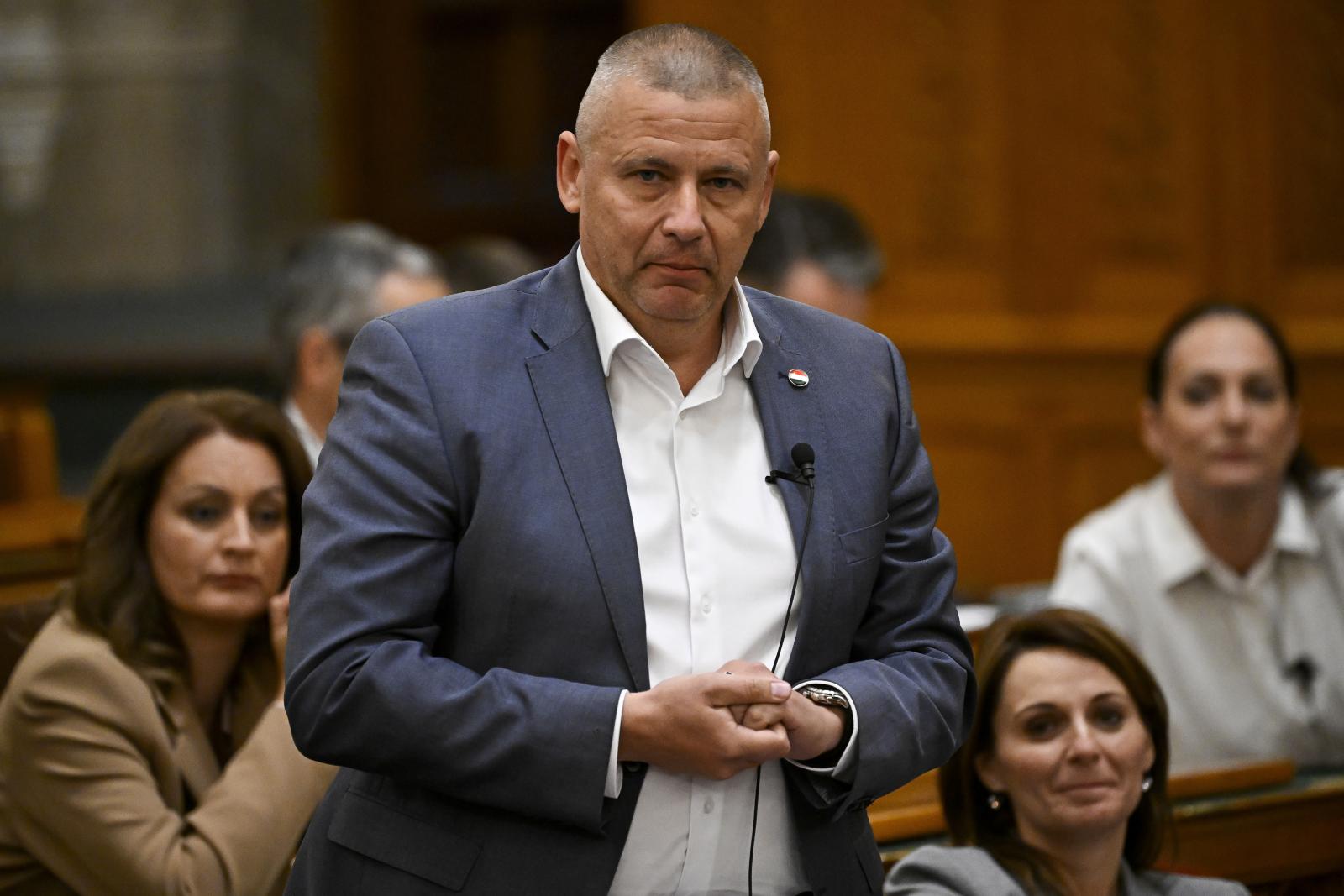 Ruszin-Szendi Romulusz: Semmi sem szivárog a Katonai Nemzetbiztonsági Szolgálatnál