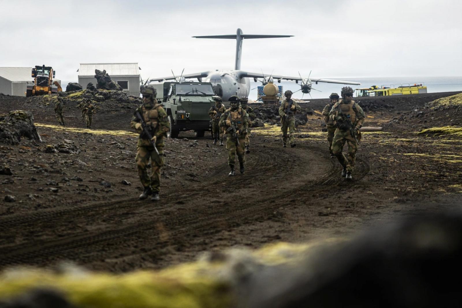 A napokban norvég és amerikai alakulatok Tomahawk szárnyas rakéta és Strikemaster rendszereket telepítettek Norvégiában.