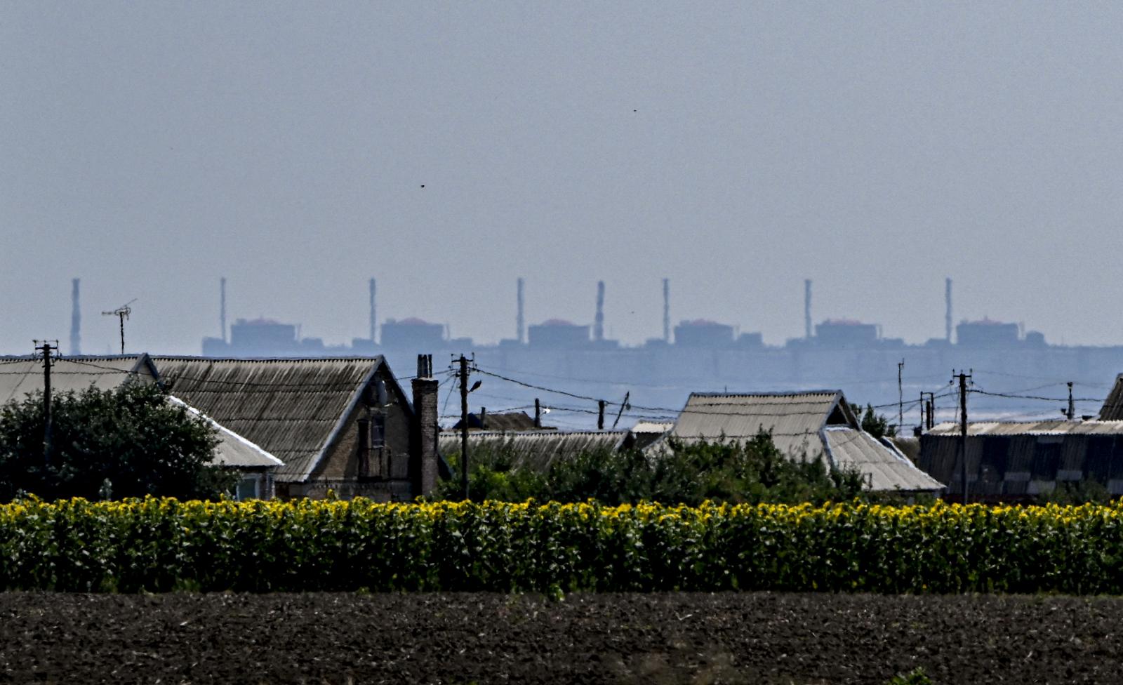 NAÜ: tűzszünet lépett életbe a zaporizzsjai atomerőmű áramellátásának helyreállítása érdekében