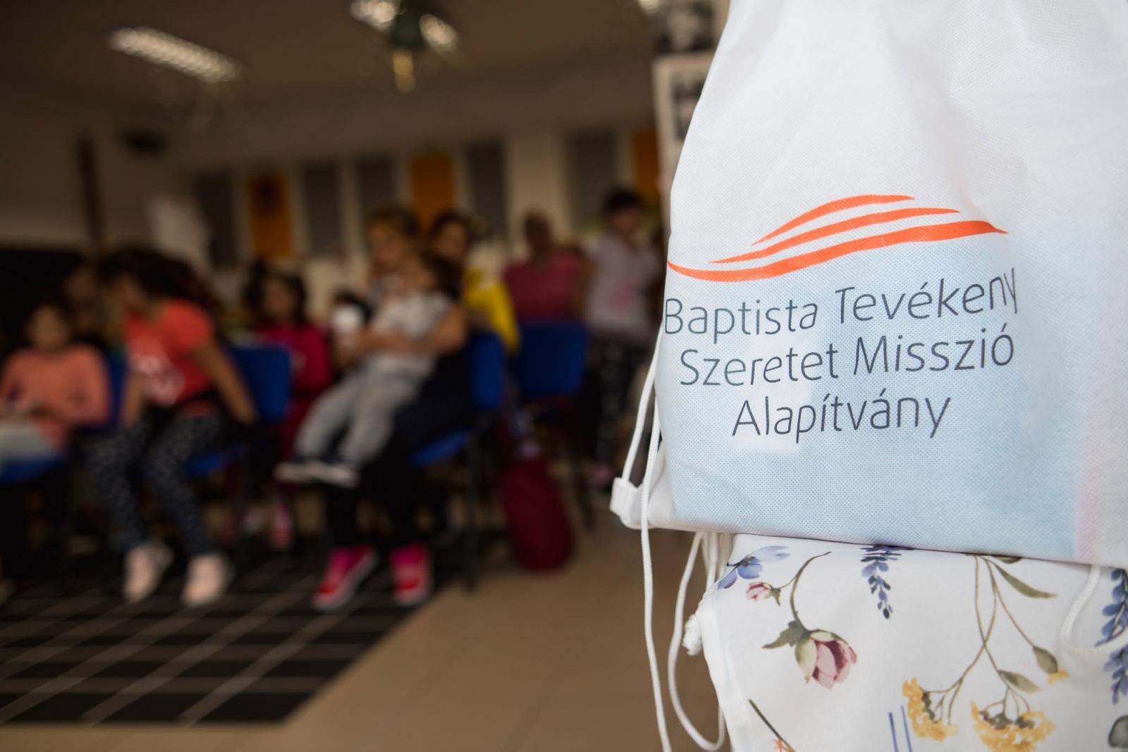 Közpénz járt a kliensek után, mégis elmaradt a szakmai munka a magyarországi baptistáknál