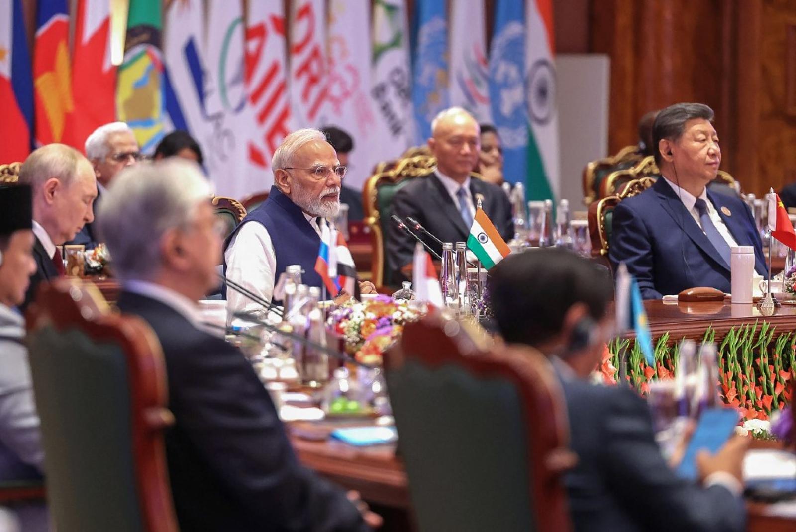 „Maximális visszafogottságot” sürgettek a BRICS vezetői a közel-keleti háború ügyében