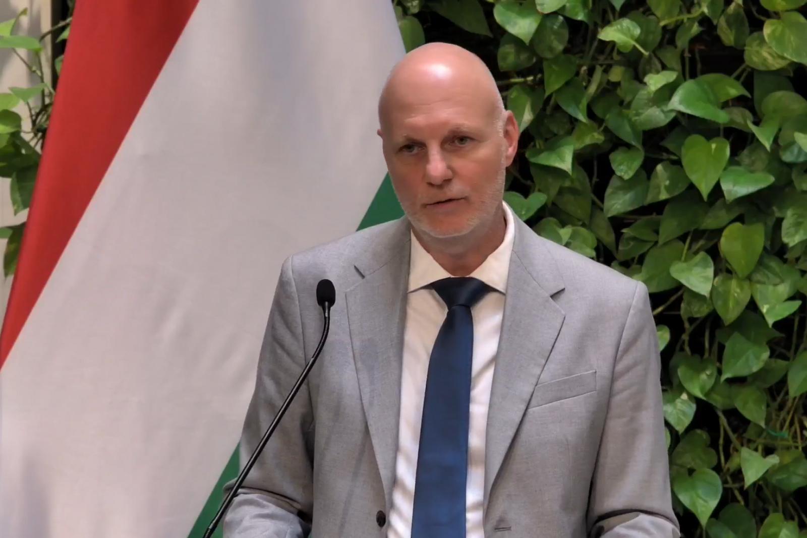 Hat feljelentést tesz Tanács Zoltán tárcája