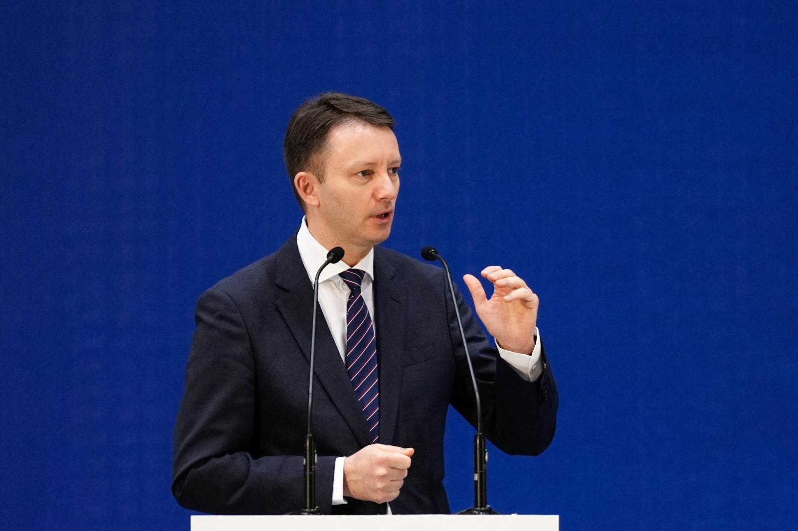Programja már van, többsége viszont nincs az új román miniszterelnök-jelöltnek
