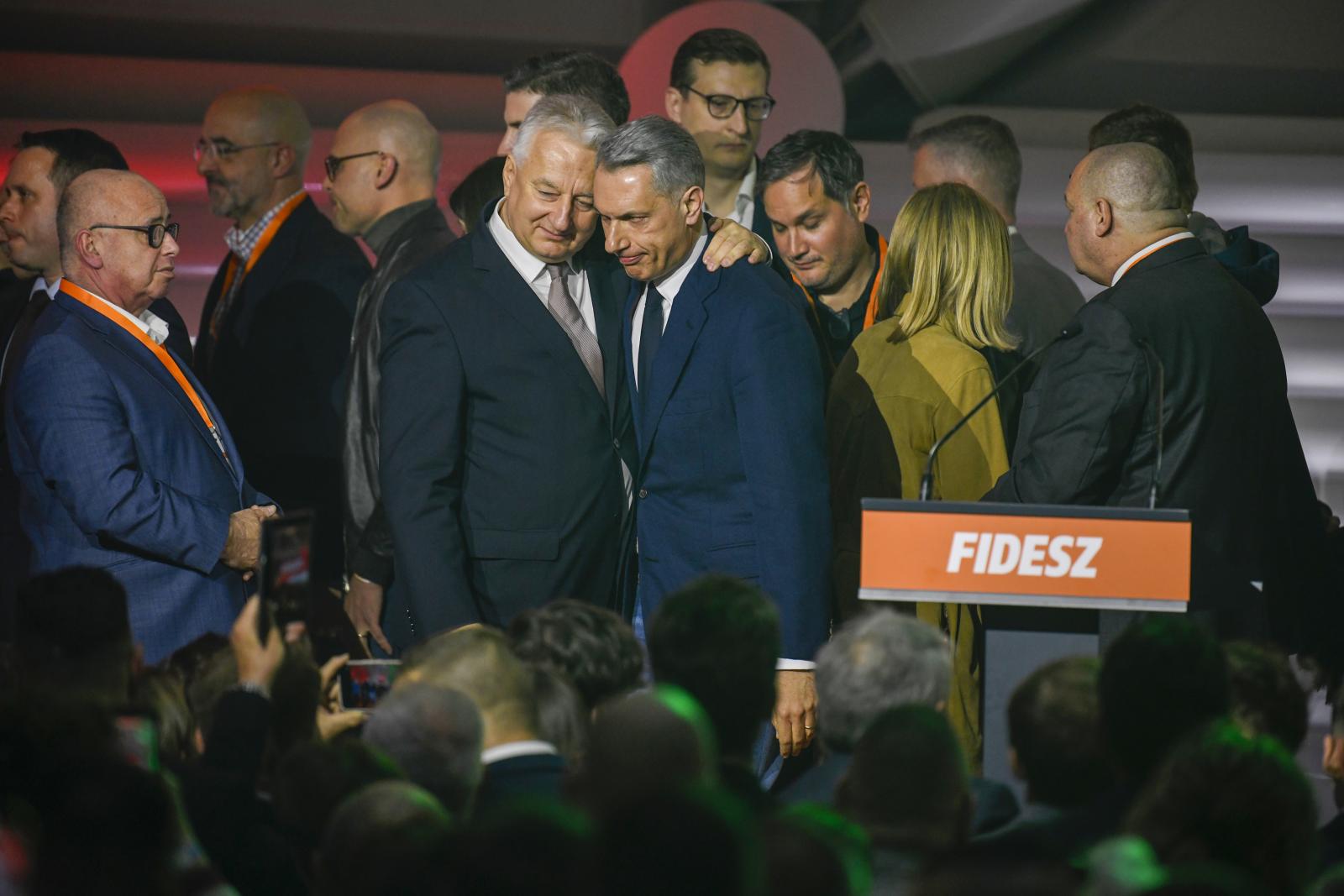 Megtartotta önvizsgálatát a Nézőpont, inkább nem közölnek pártpreferenciai méréseket