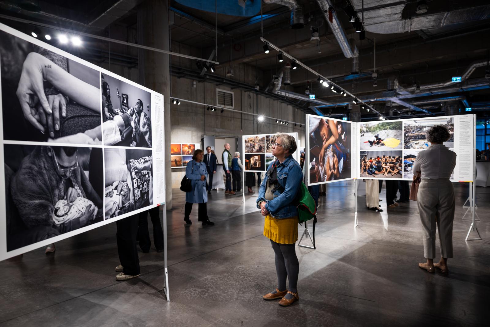 Karácsony Gergely főpolgármester beszédet mond a World Press Photo 2026 kiállítás megnyitóján a budapesti Biodómban 2026. szeptember 24-én