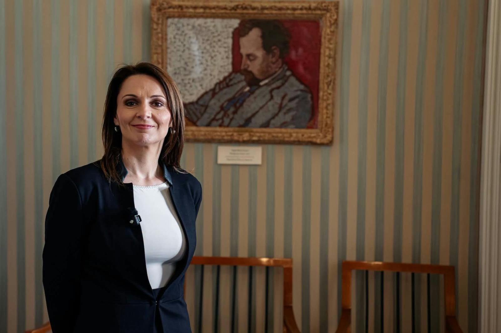 Kaposvár visszakapta a Rippl-Rónai-festményt, amelyet a fideszes városvezetés Sulyok Tamás feleségének a kedvéért adott a Sándor-palotának
