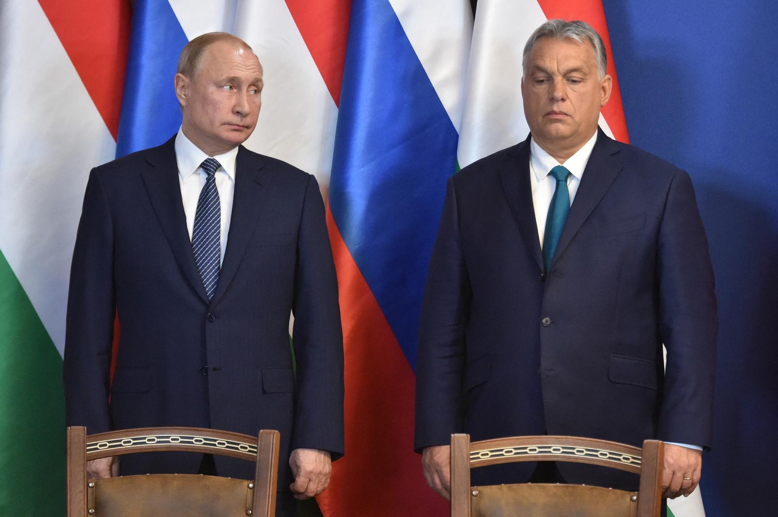 Rossz hírt kapott Orbán Viktor és Vlagyimir Putyin Svájcból