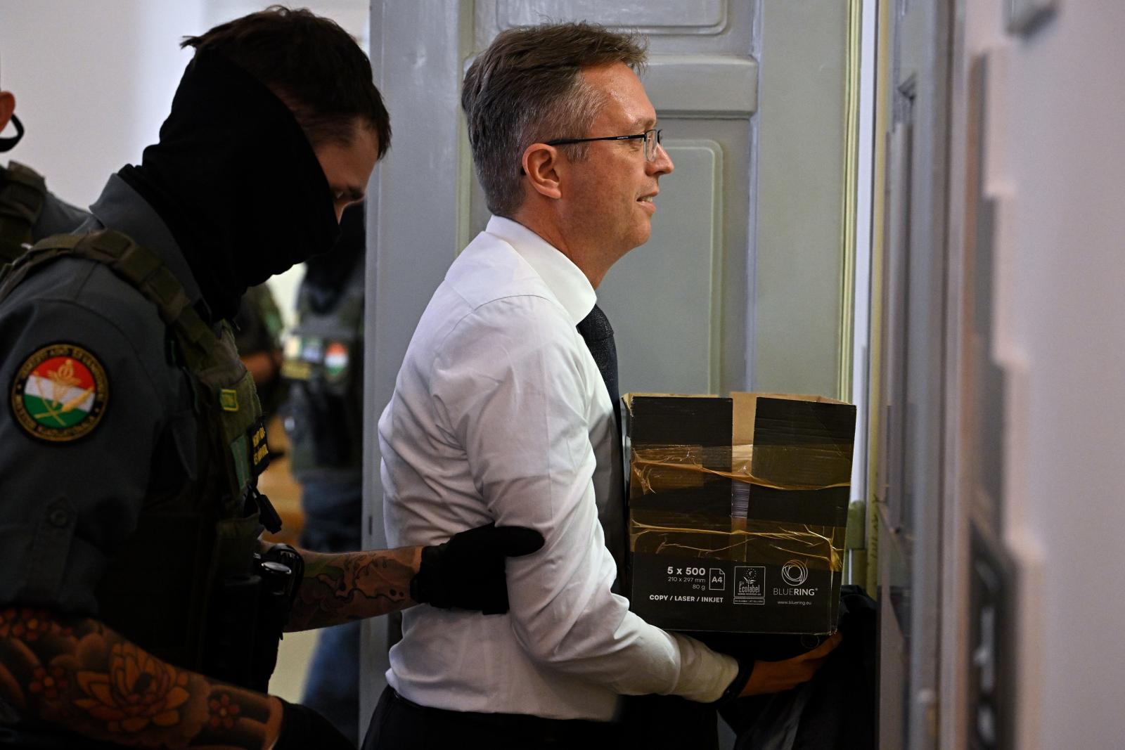 A tiszások 87 százaléka bízik az abban, hogy sikerrel fog járni a NER elszámoltatása