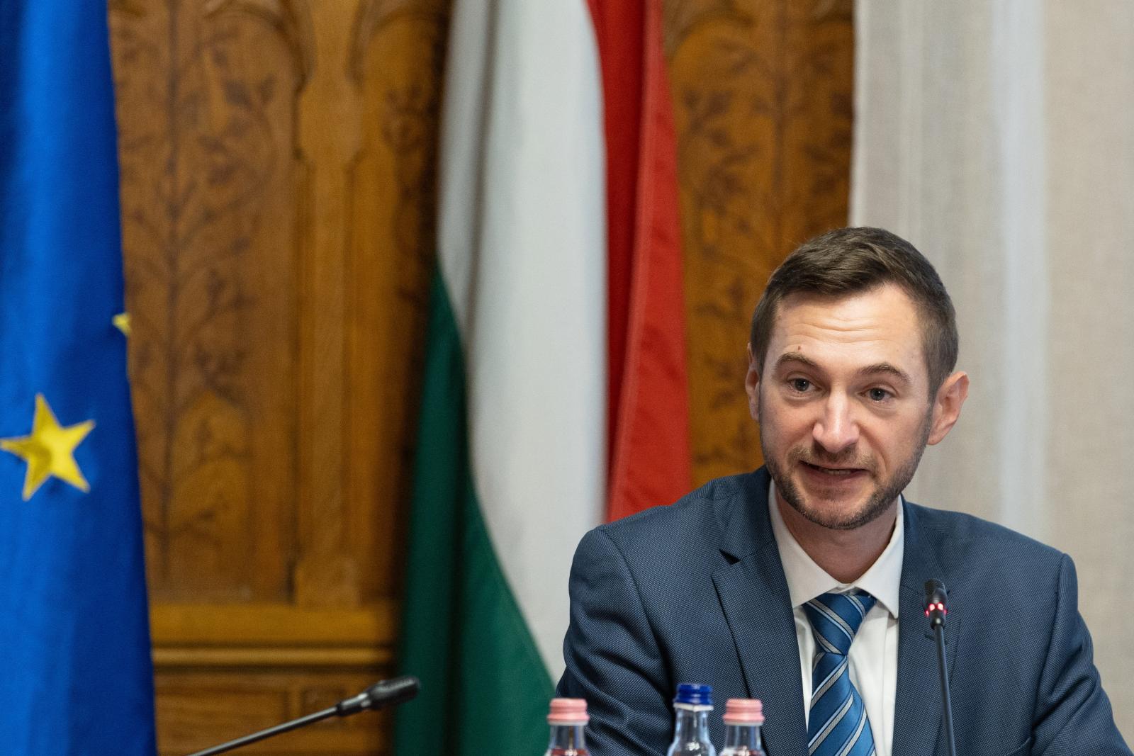 Meghallgatták az NVVH közpénzügyi elnökhelyettesi tisztségének pályázóit