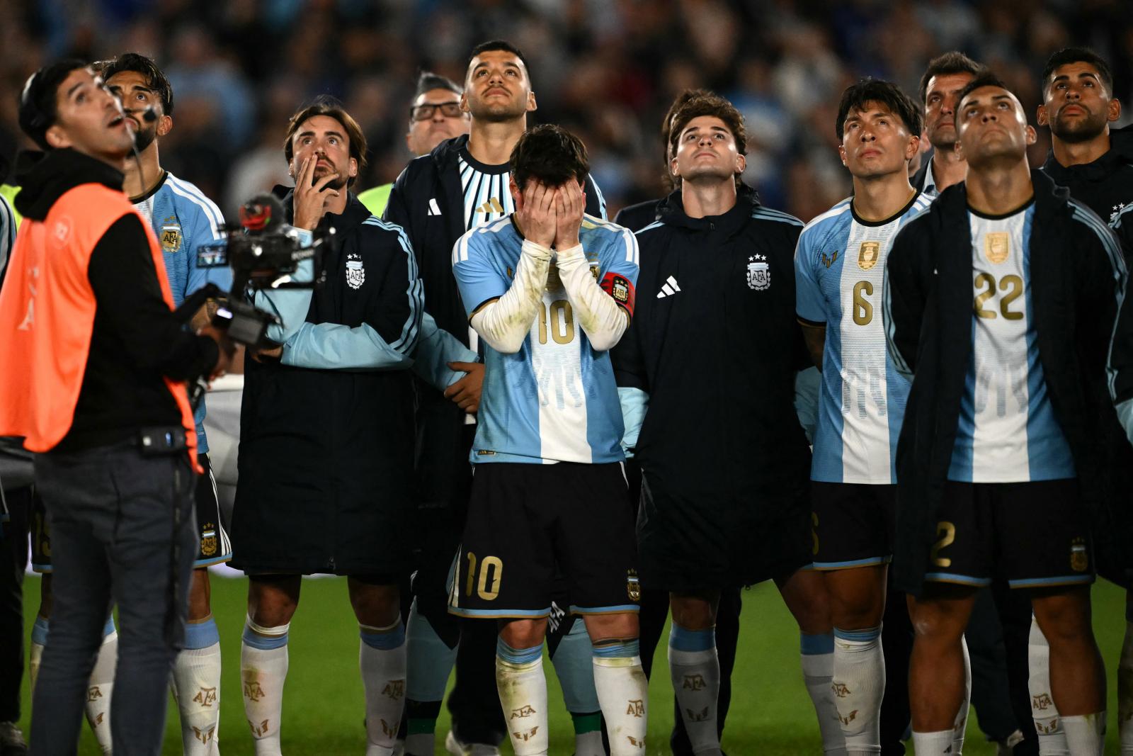 Messi góllal és gólpasszokkal búcsúzott az argentin válogatottól