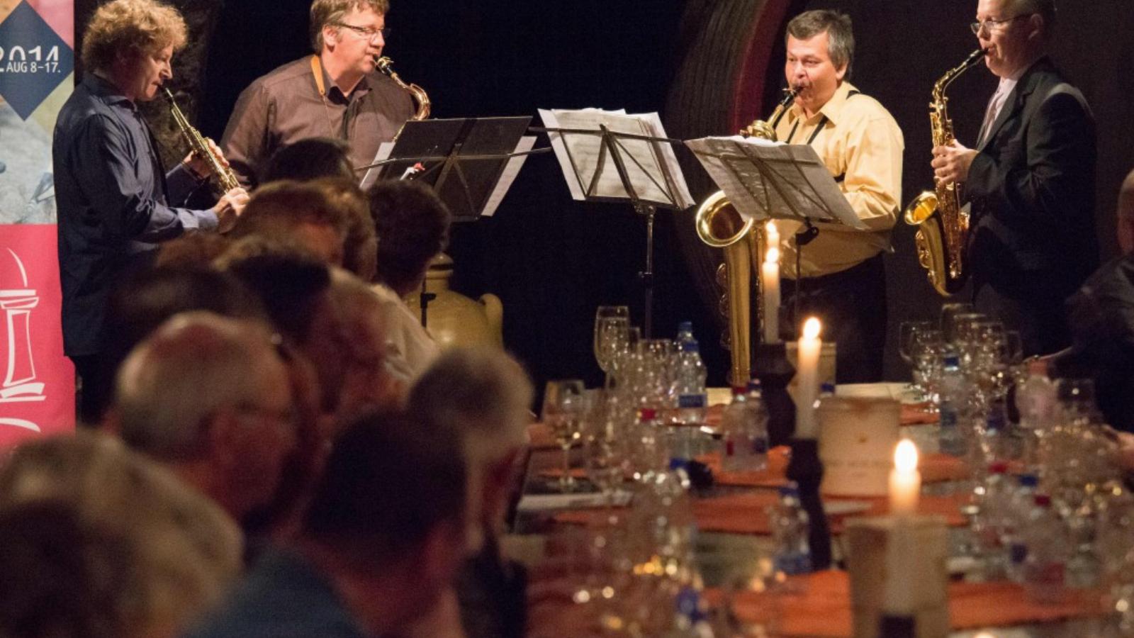 A Götz Saxophone Quartett a Tokaji Kereskedőház Szegi Pincészetében játszott FOTÓ: NAGY KÁROLY ZSOLT