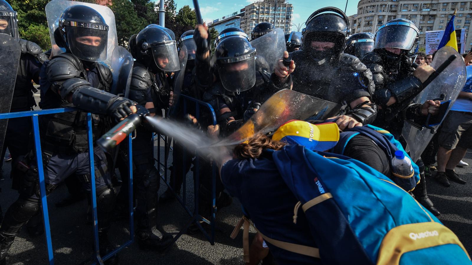 Bukaresti kormányellenes tüntetés, 2018 augusztus 10-én.