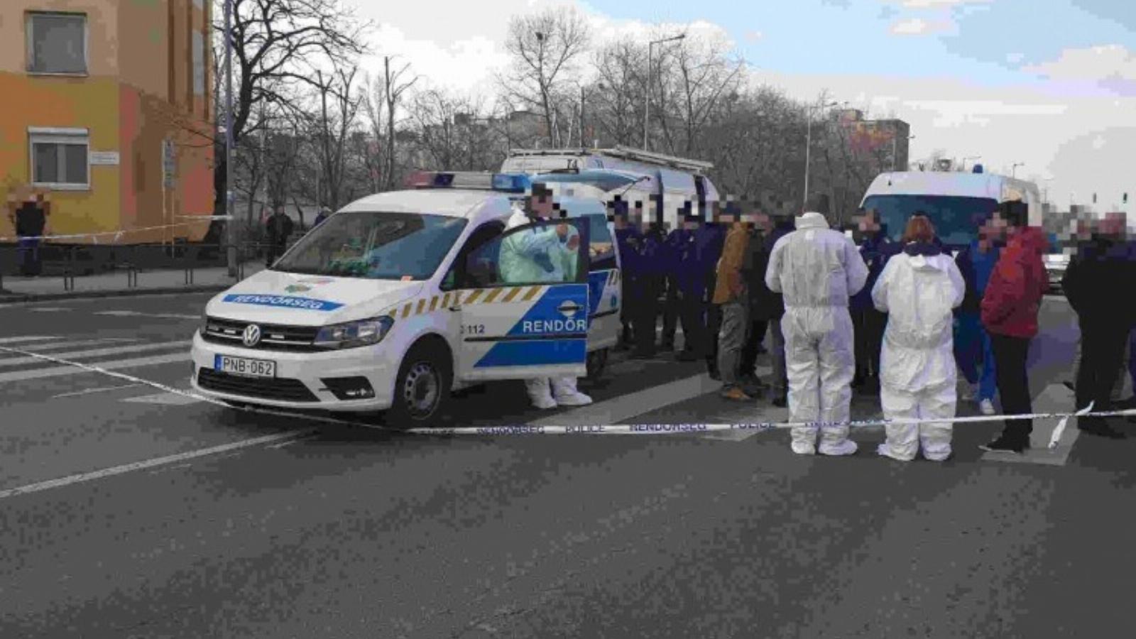 Rendőrök, bűnügyi helyszínelők a 2019. február 15-i fogolyszökés utolsó állomásán