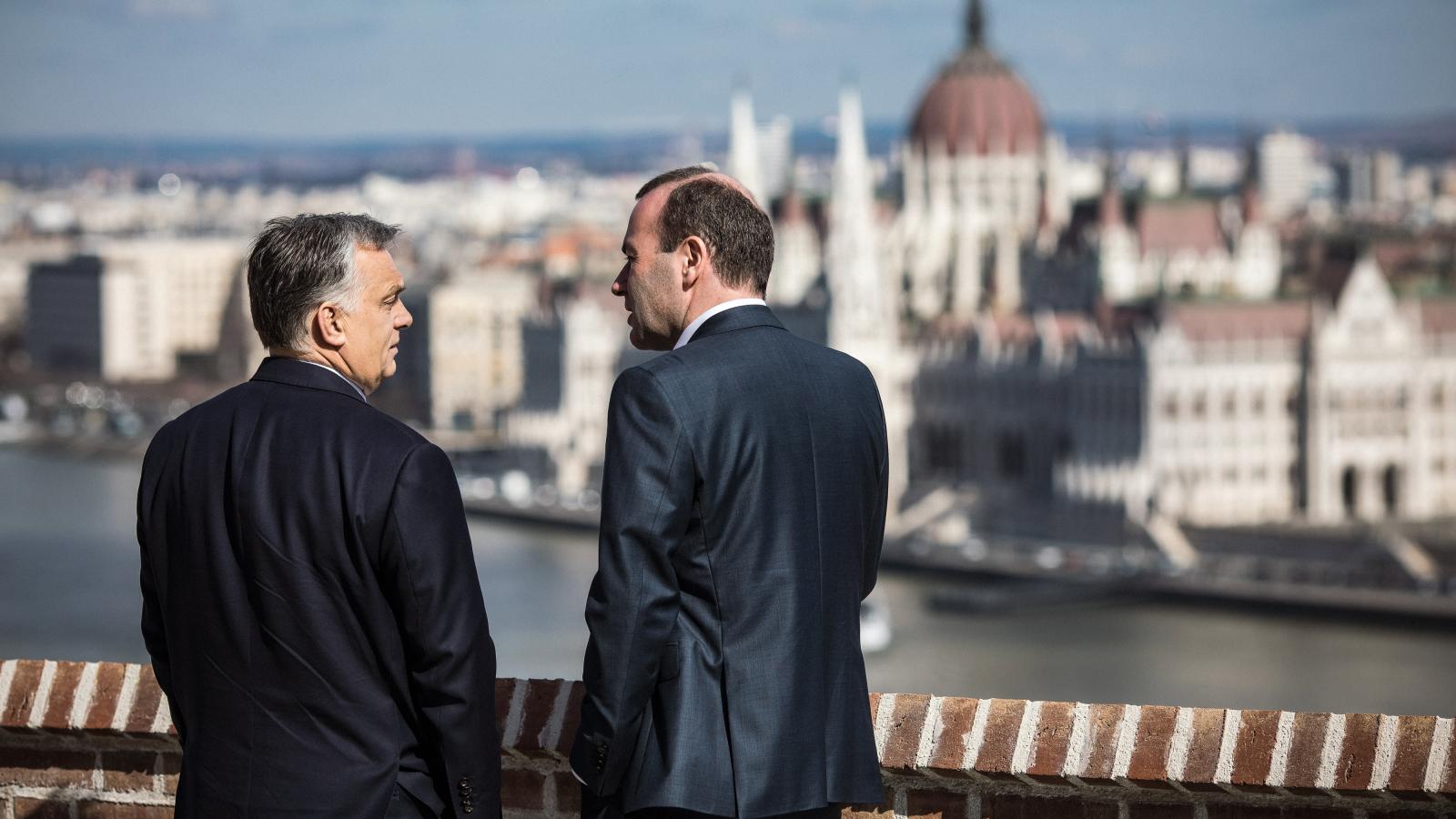 Korábbna tárgyaltak Orbánnal a várban