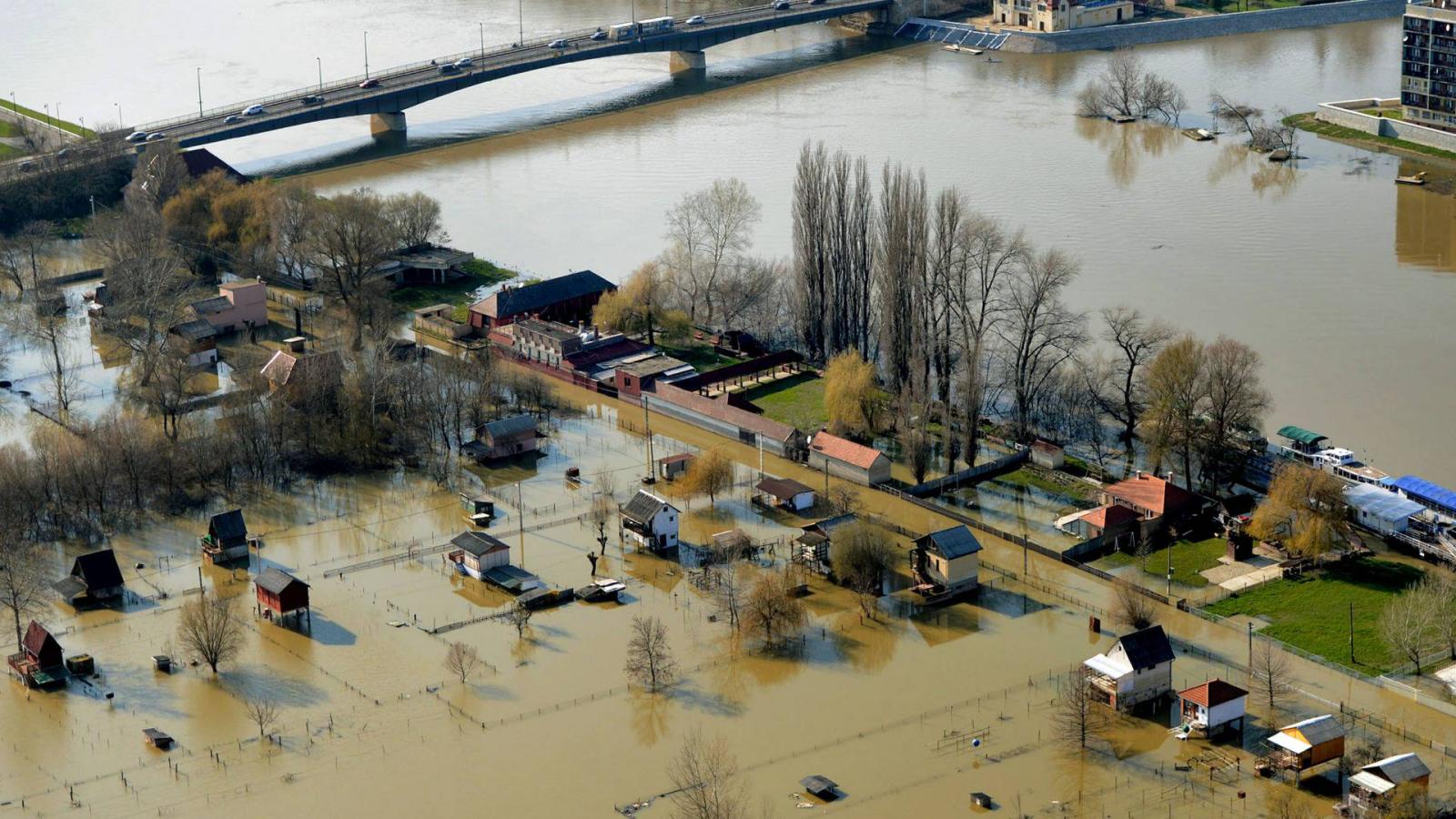 Tiszai árvíz Szolnoknál