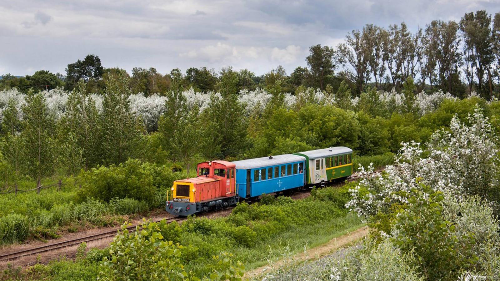 A balatonfenyvesi kisvasút