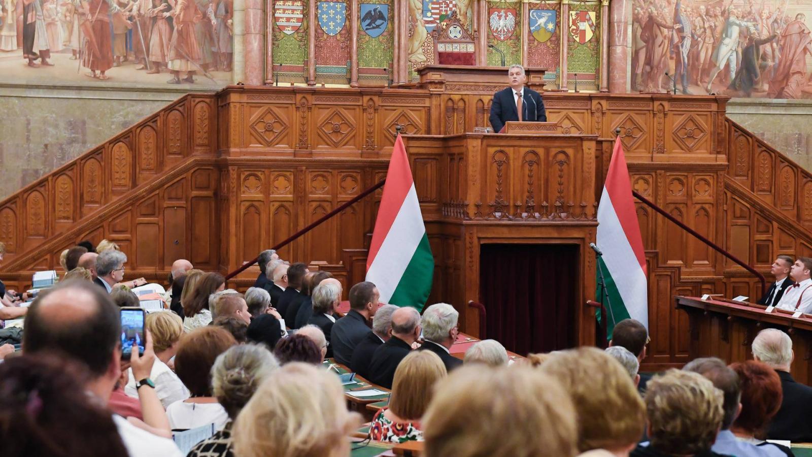 Orbán Viktor beszédet mond a Parlamentben, a Keresztény Értelmiségiek Kongresszusán, 2019. szeptember 04-én