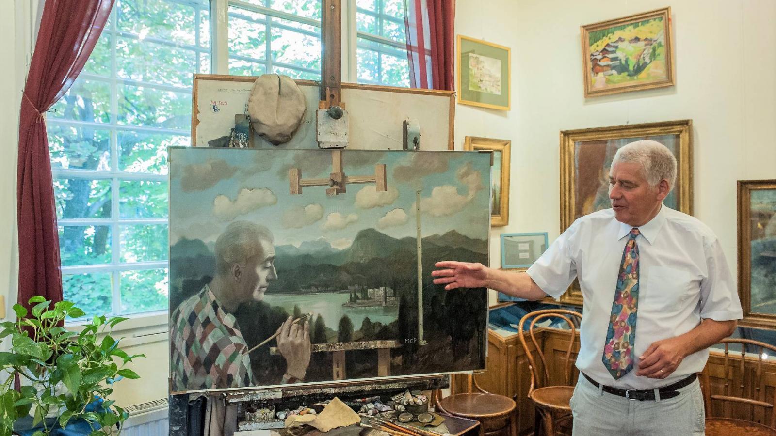 Csillag Péter nagyapja egyik képével.