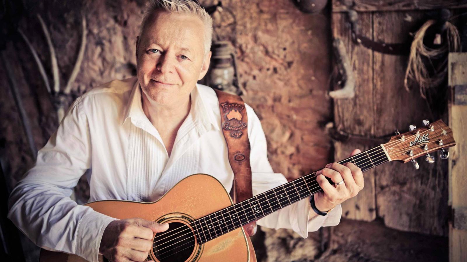 Tommy Emmanuel nem dönti el előre a repertoárt. „A pillanatnyi ihlet és a közönség reakciója dönt”