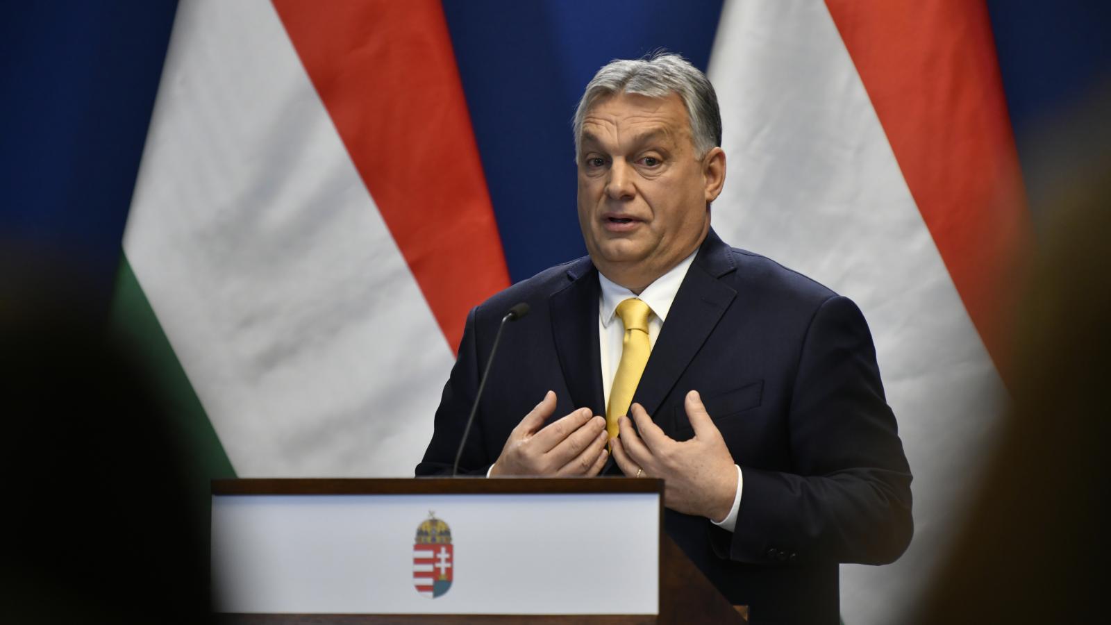 Orbán Viktor 2020 első kormányinfóján