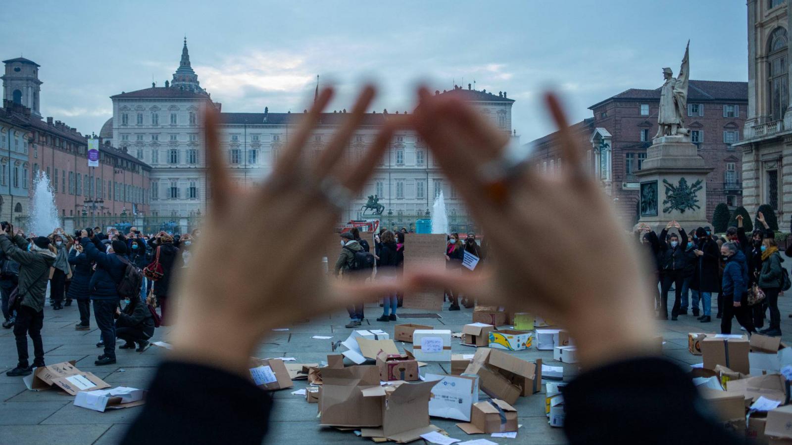 Torinóban már szombaton is érezhető volt az enyhülés a feminista tüntetésen