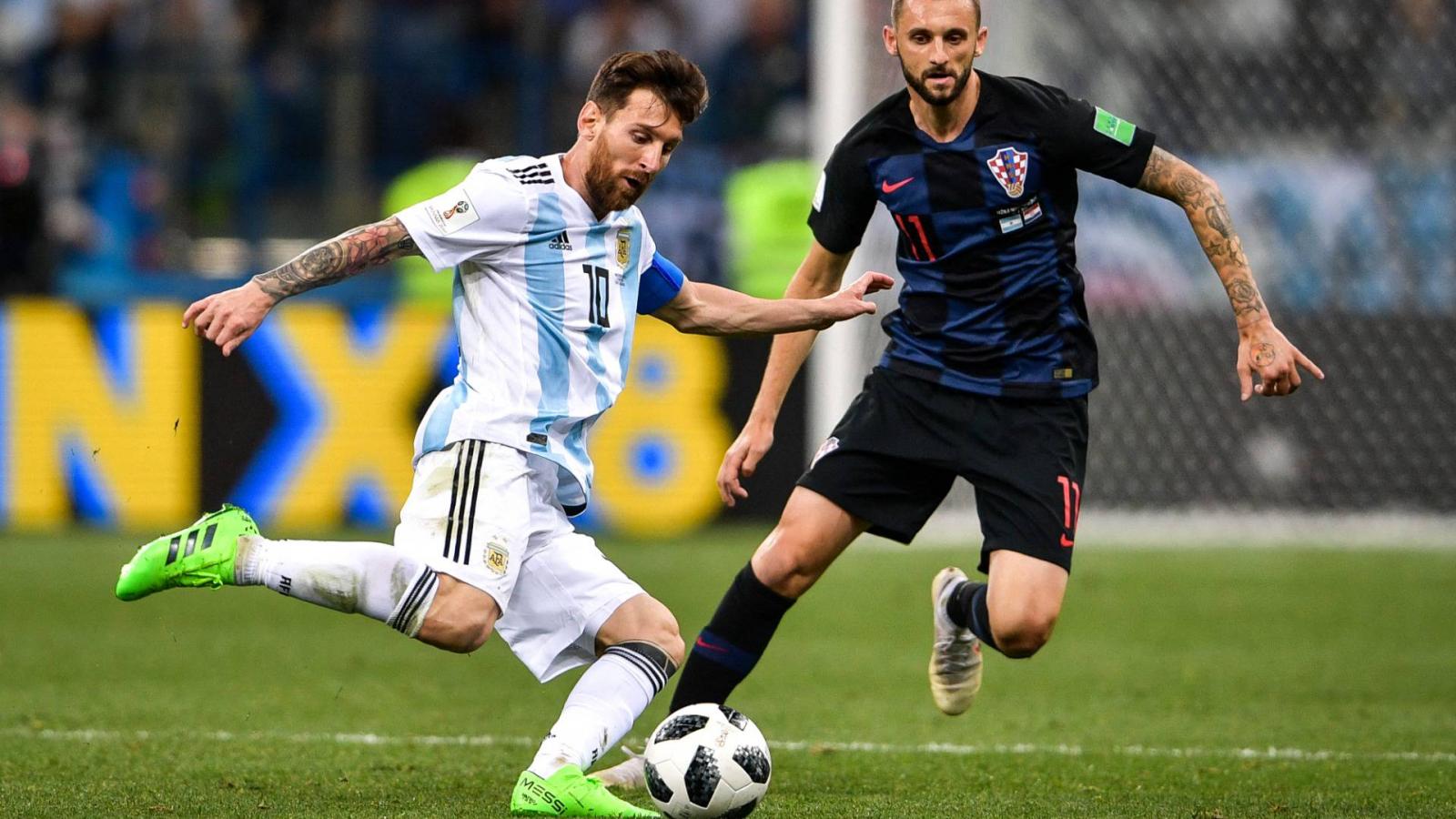 Messi, Argentina beaten 3-0 at World Cup, Croatia advances