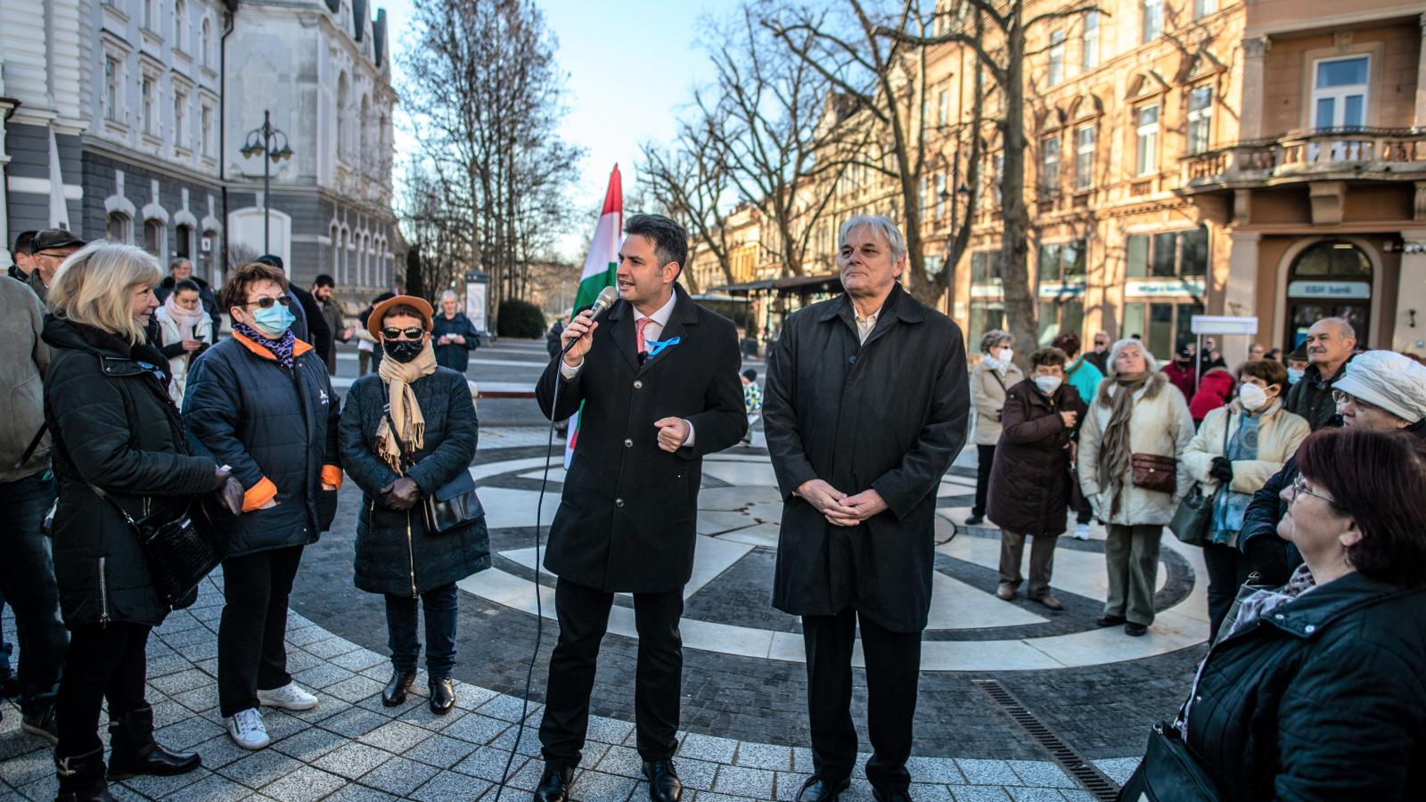 Márki-Zay Péter és az „igazi” Varga István múlt szombaton Kaposváron.