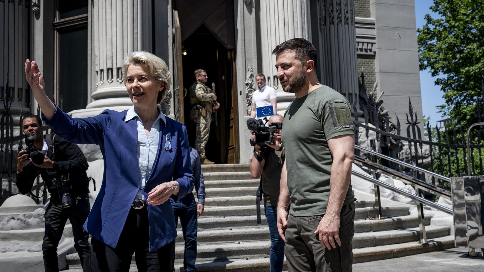 Ursula von der Leyen és Volodimir Zelenszkij az ukrán fővárosban