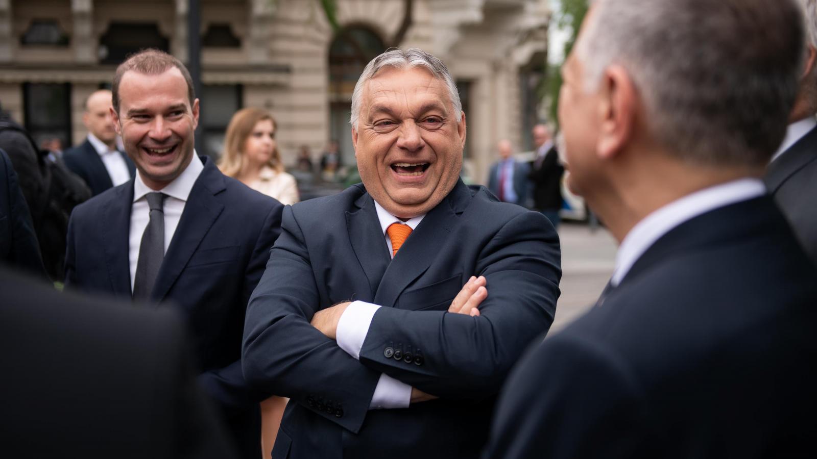 2022. május 2. Orbán Viktor a parlamenti alakuló ülés napján a Batthyány örökmécsesnél