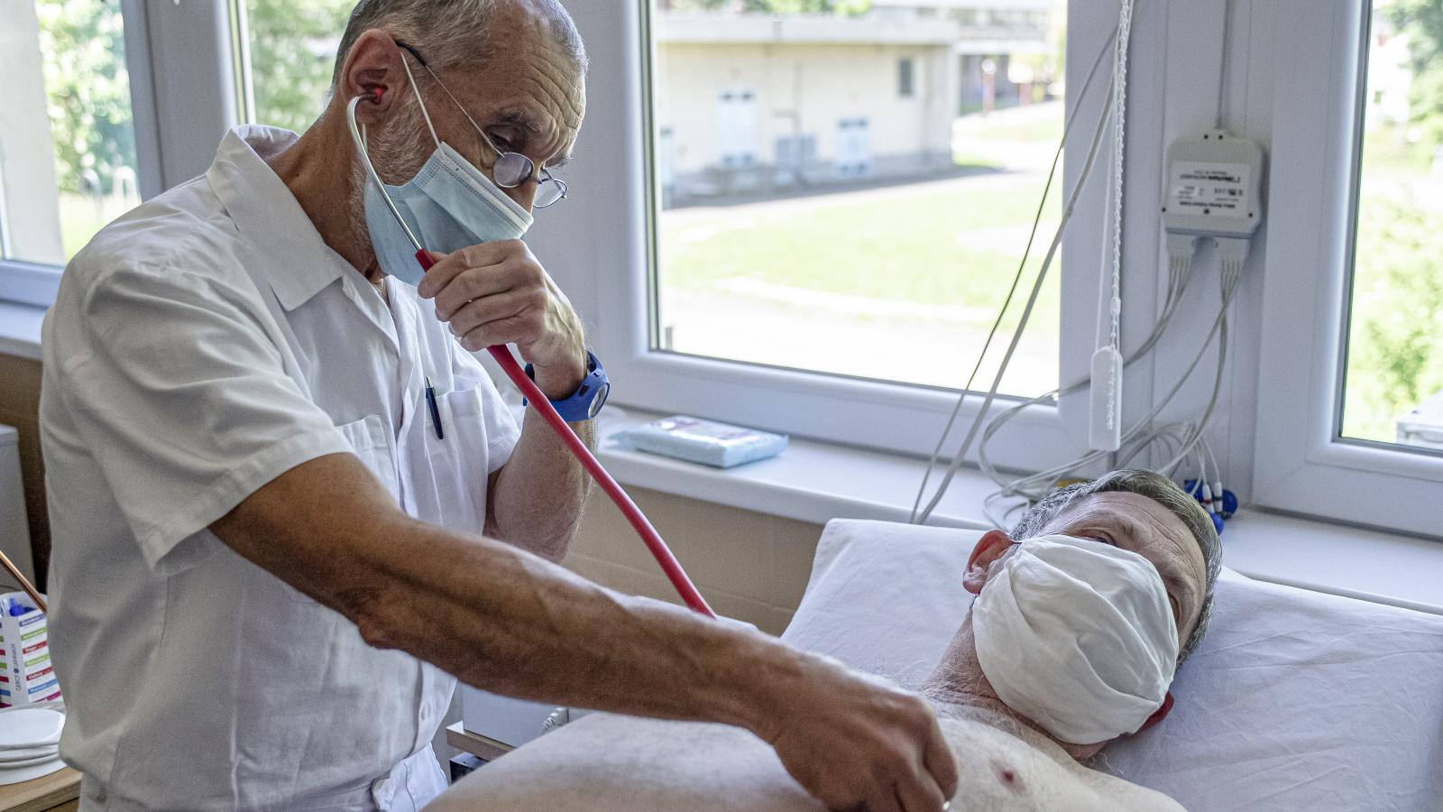 Már több mint 22 ezer orvos jelezte, hogy megtartja kamarai tagságát