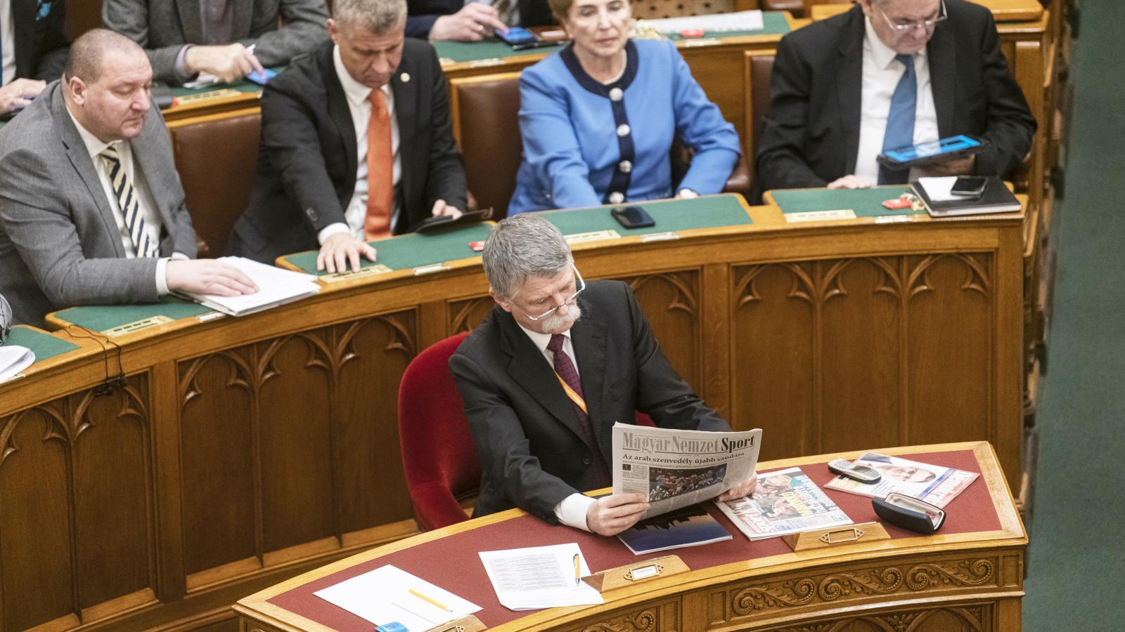 Kövér László házelnökre hárulhat a feladat