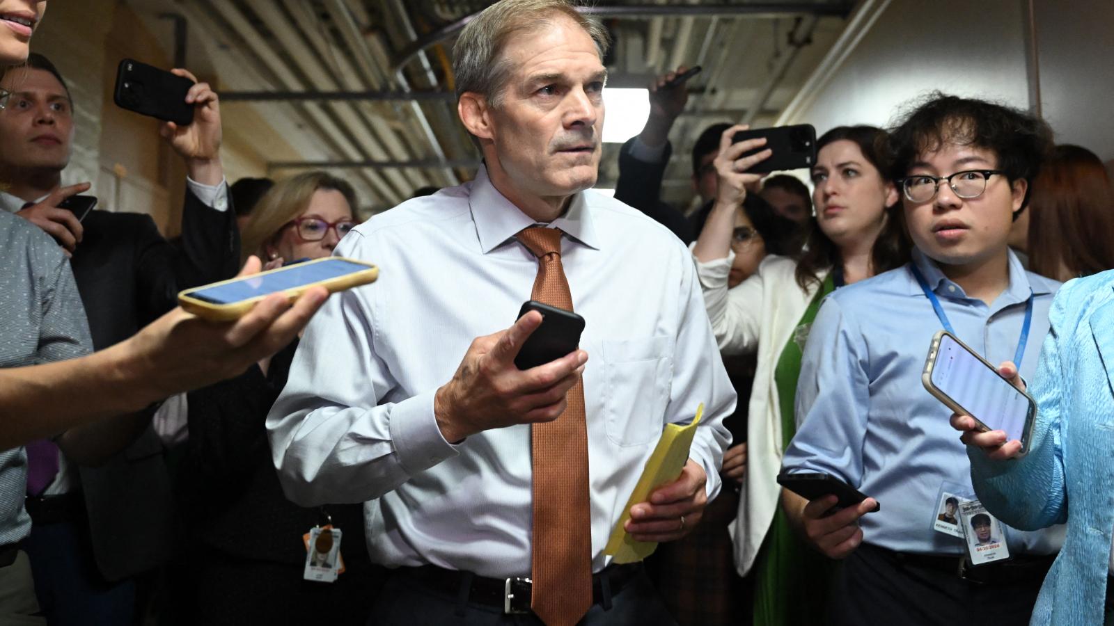 Jim Jordan ohiói képviselő házelnökké választását teljes támogatásáról biztosította pénteken Donald Trump korábbi elnök