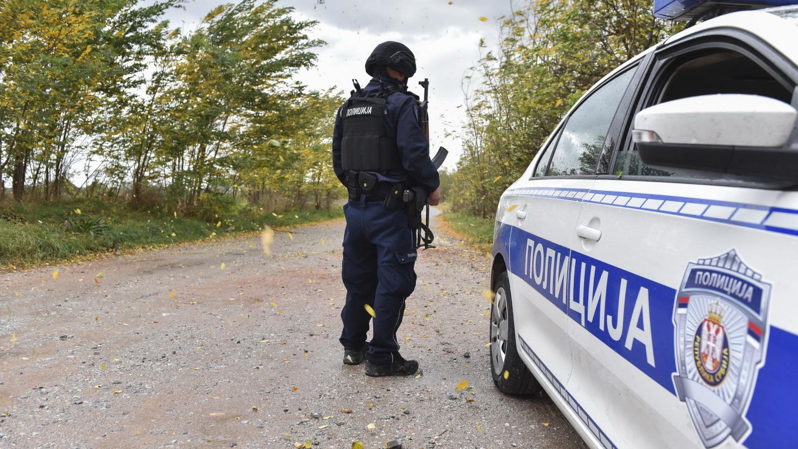 A szerb rendőrség által lezárt egykori Bácska birtok és a környéke Horgos közelében