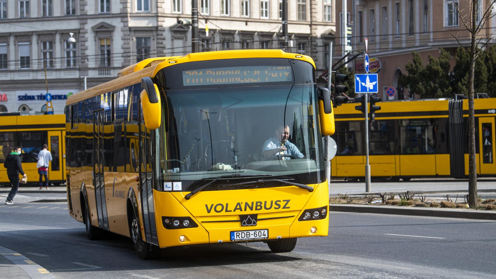 Külön-külön jegyekkel, bérletekkel a zsebünkben utazhatunk majd a sárga busszal és a sárga villamossal?