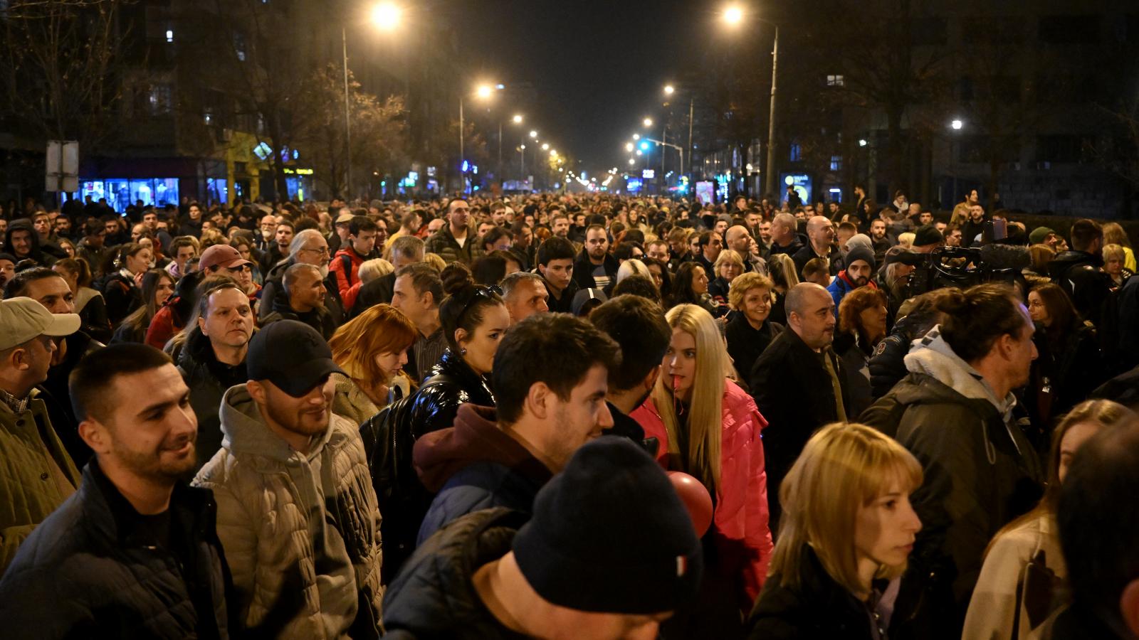 A belgrádi tüntetők kitartanak