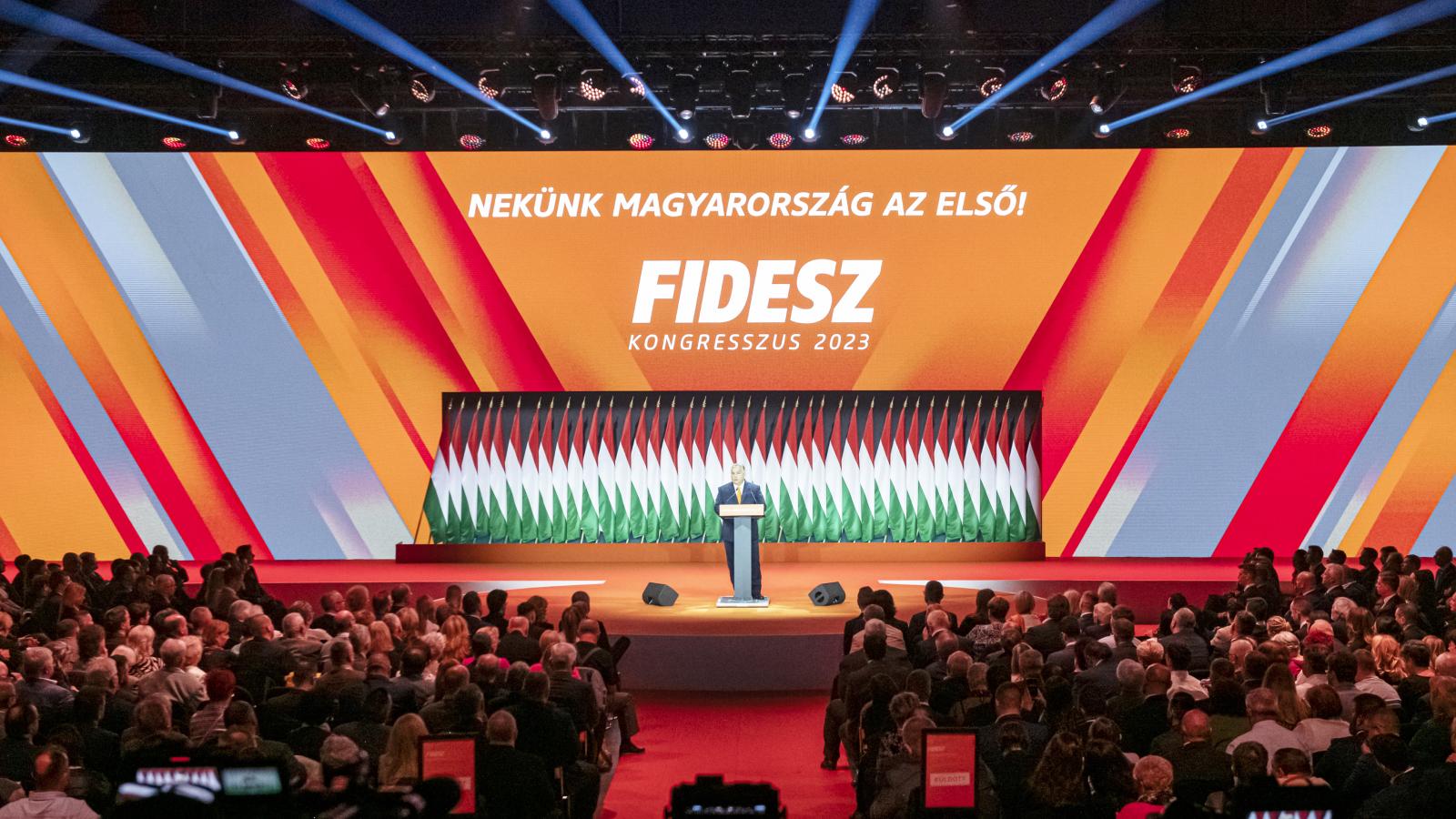 Orbán Viktor miniszterelnök, „örökös” Fidesz-vezető. A kezére játszik, hogy az ellenzéki oldal most nem zár úgy össze, mint 2019-ben