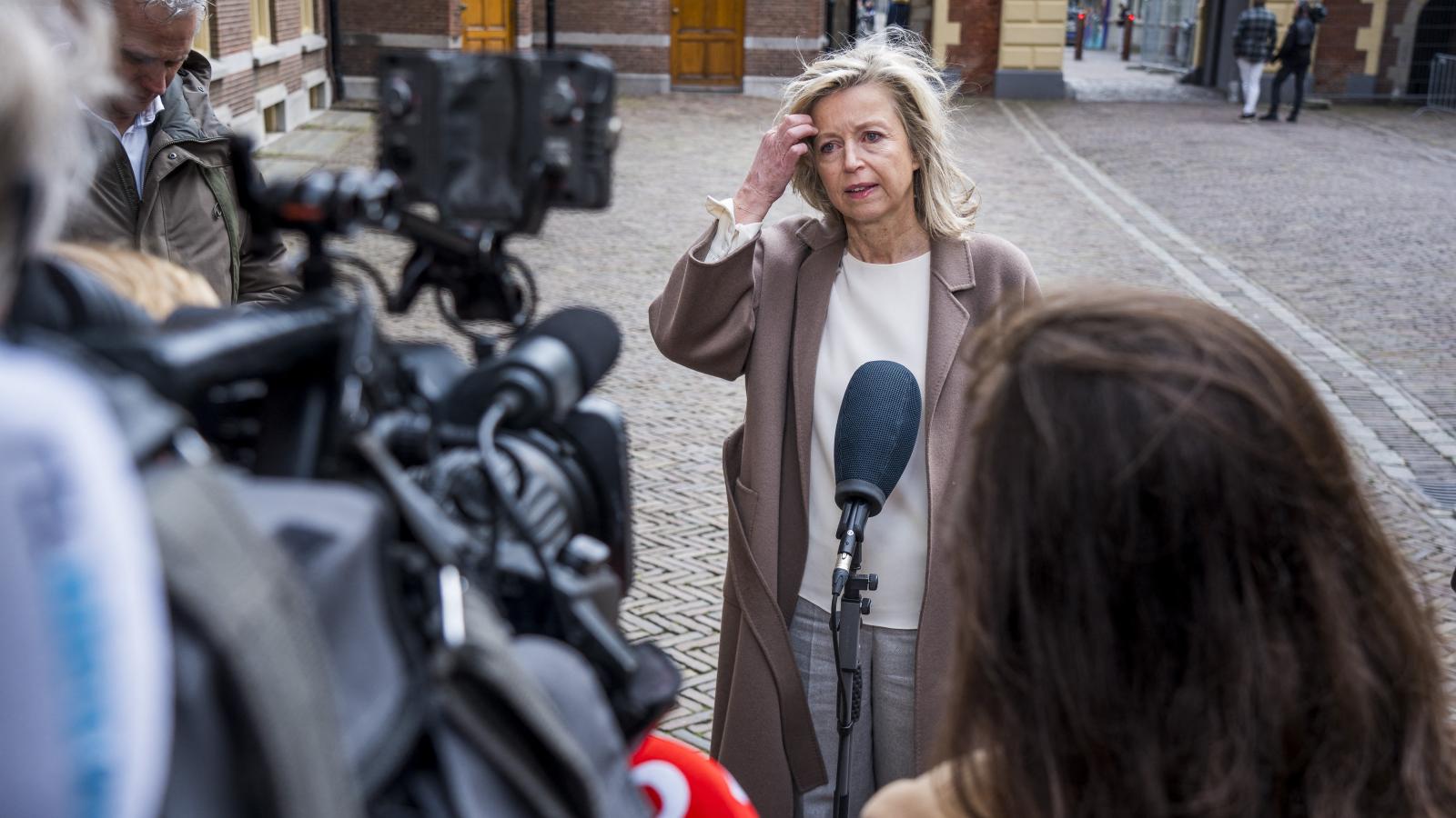 Kajsa Ollongren holland védelmi miniszter