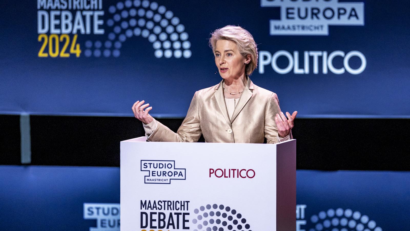 Az Európai Bizottság vezetői posztjára pályázók hétfői vitáján Ursula von der Leyen nem zárta ki a TikTok uniós betiltását