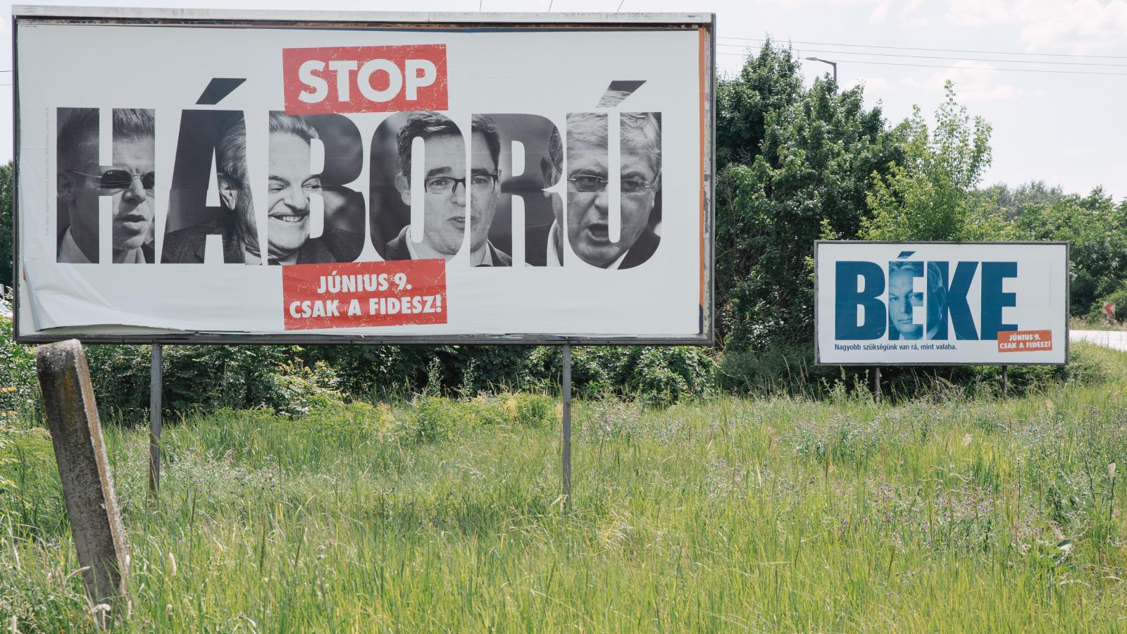 A kormánypárti
propaganda üzenetét
nem lehet
félreérteni: aki
nem a Fideszre
szavaz, az újabb
százezrek halálára
voksol