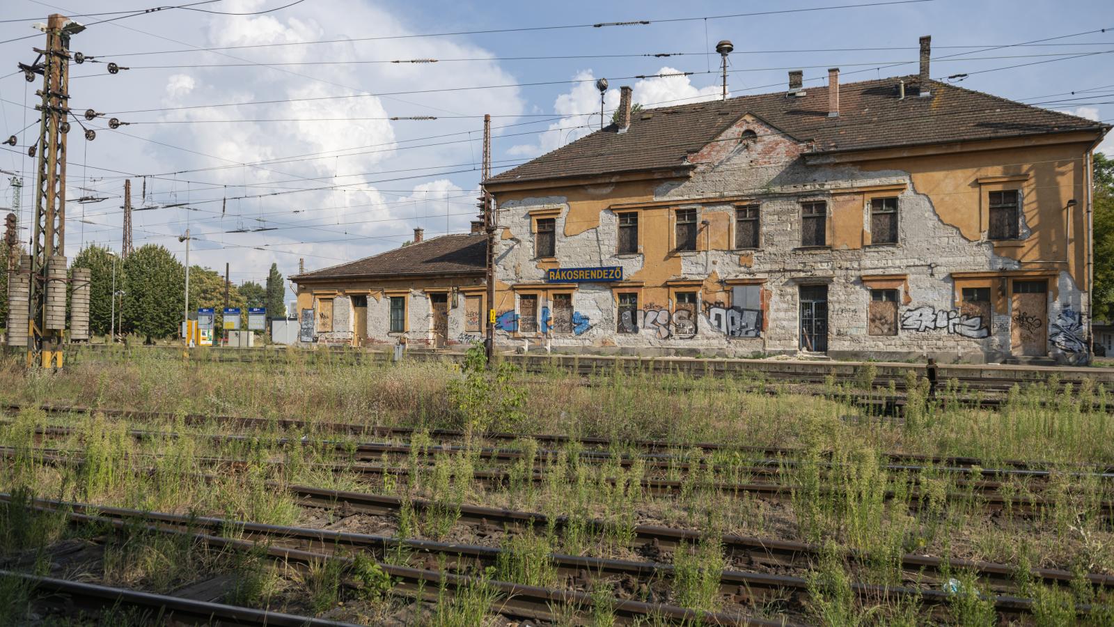 Nagy lendülettel kezdtek neki a mega­projekt előkészítésének, de a procedúra lassabb és bonyolultabb a tervezettnél