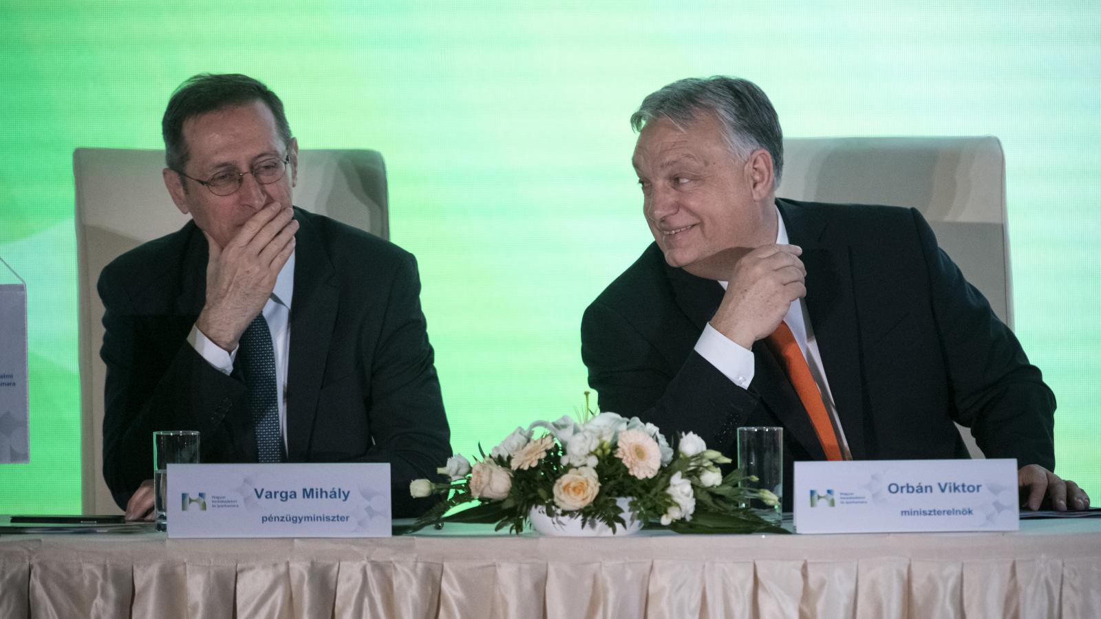 Orbán Viktor miniszterelnök és a legkiszámíthatóbb jegybankelnökjelölt, Varga Mihály