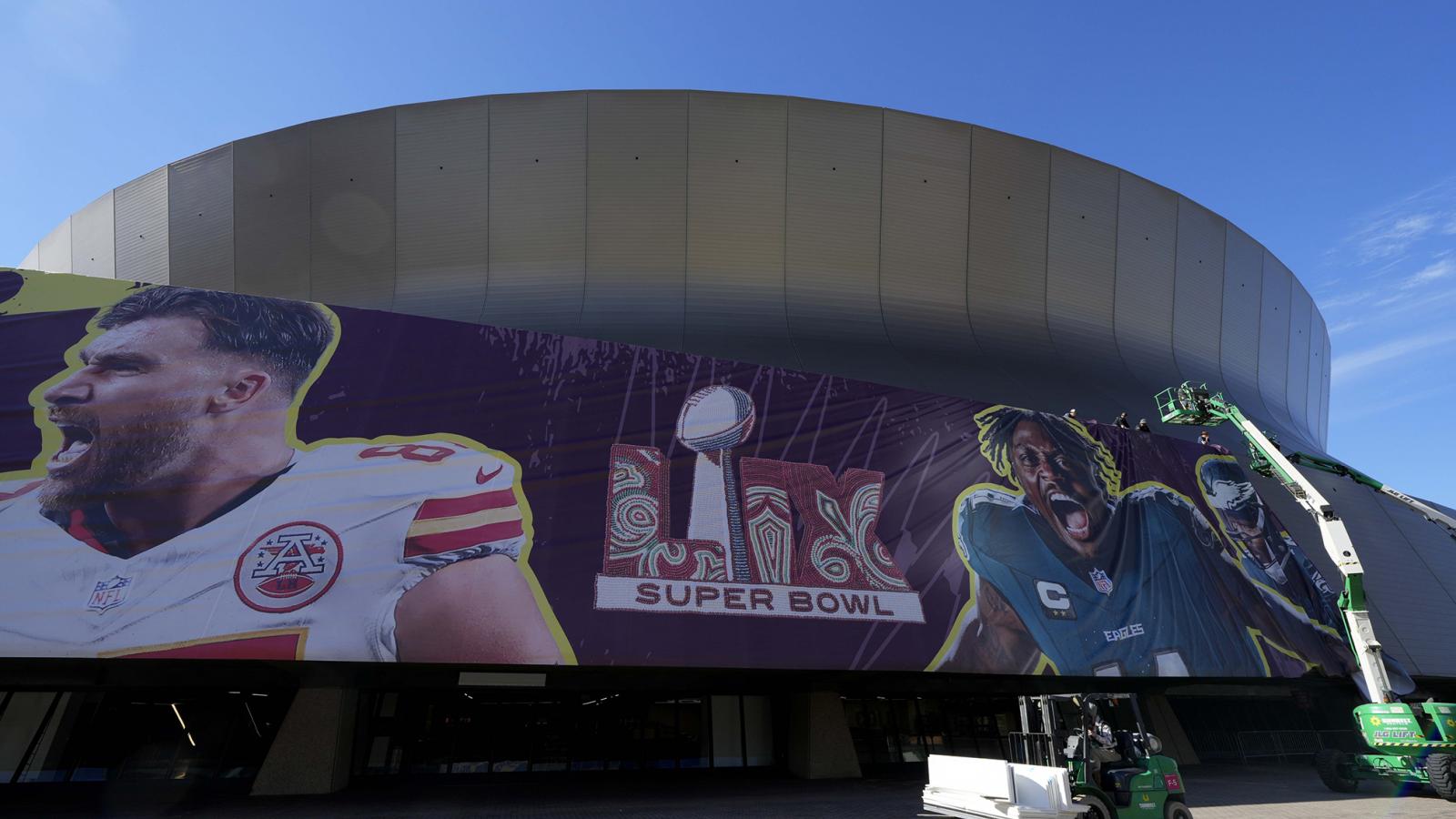 Nem csak a Superdome környéke, egész New Orleans napok óta lázban van a nagy esemény miatt