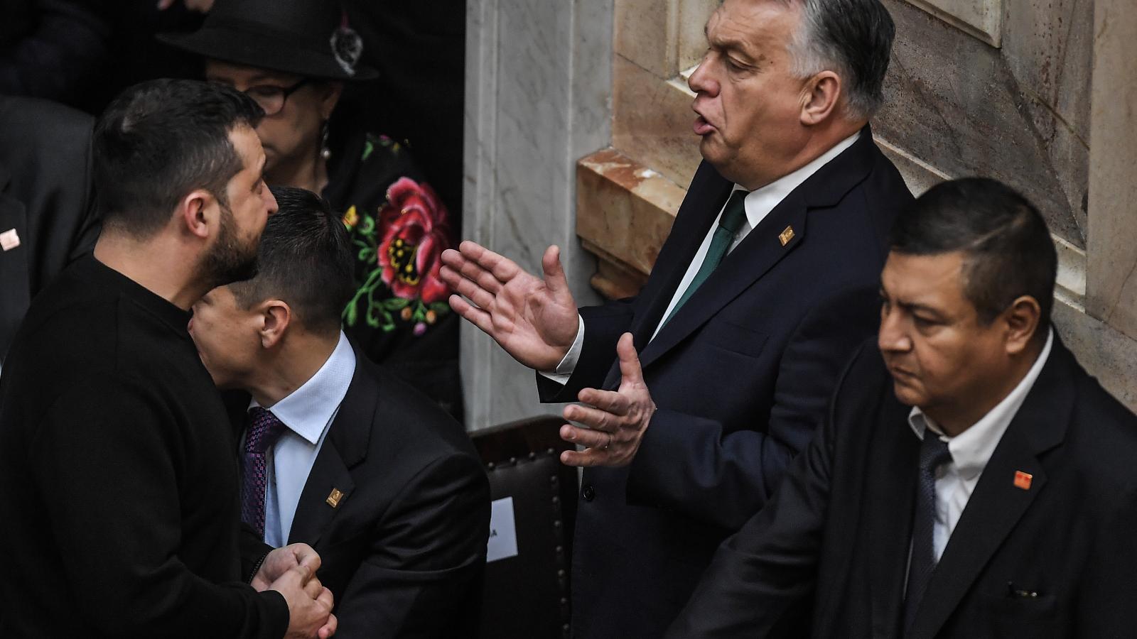 Egy kérdést tesz fel Orbán Viktor a magyaroknak Ukrajnáról, csak az nem világos, mi az a véleménynyilvánító szavazás