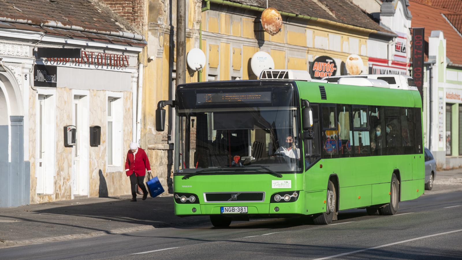 Nem jött el a Szekszárdi Törvényszékre Bánki Erik volt üzlettársa, a pécsi Volvo-per legrejtélyesebb szereplője, így a bíróság elrendelte az elővezetését